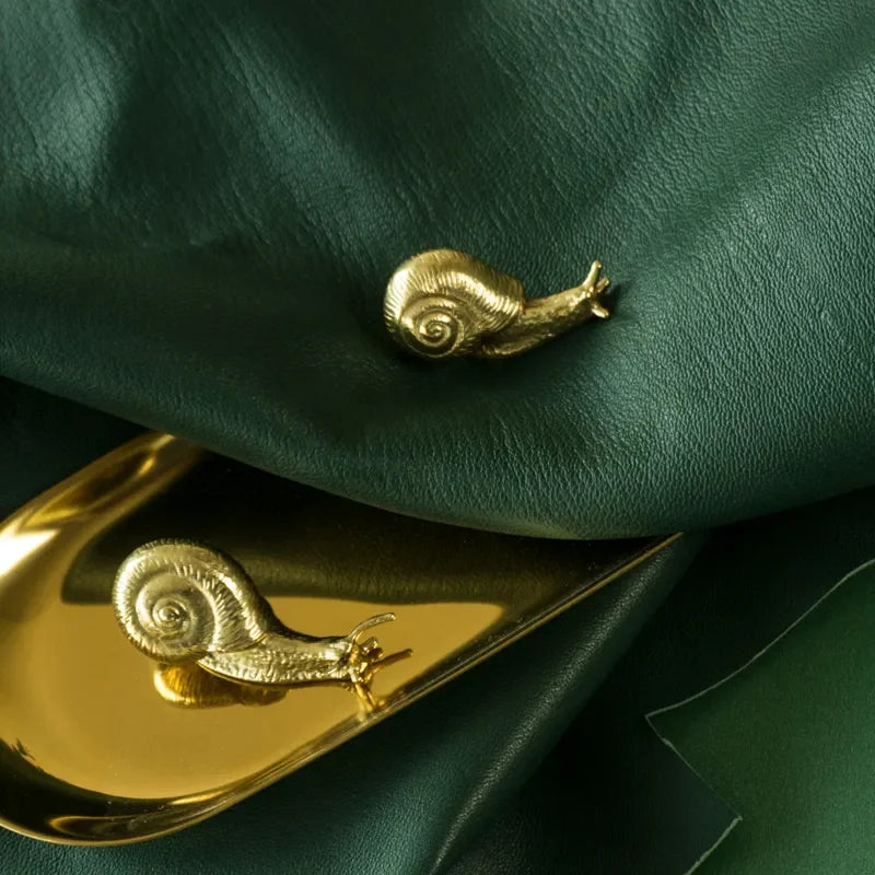 Brass Snail-Shaped Drawer Handle – Cabinet Wardrobe and Dresser Pulls Knobs