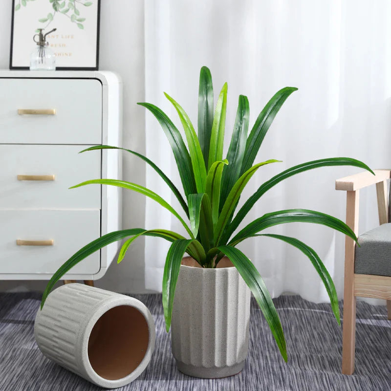 Dlight Decor Bracketplant Palm for Home and Garden Display