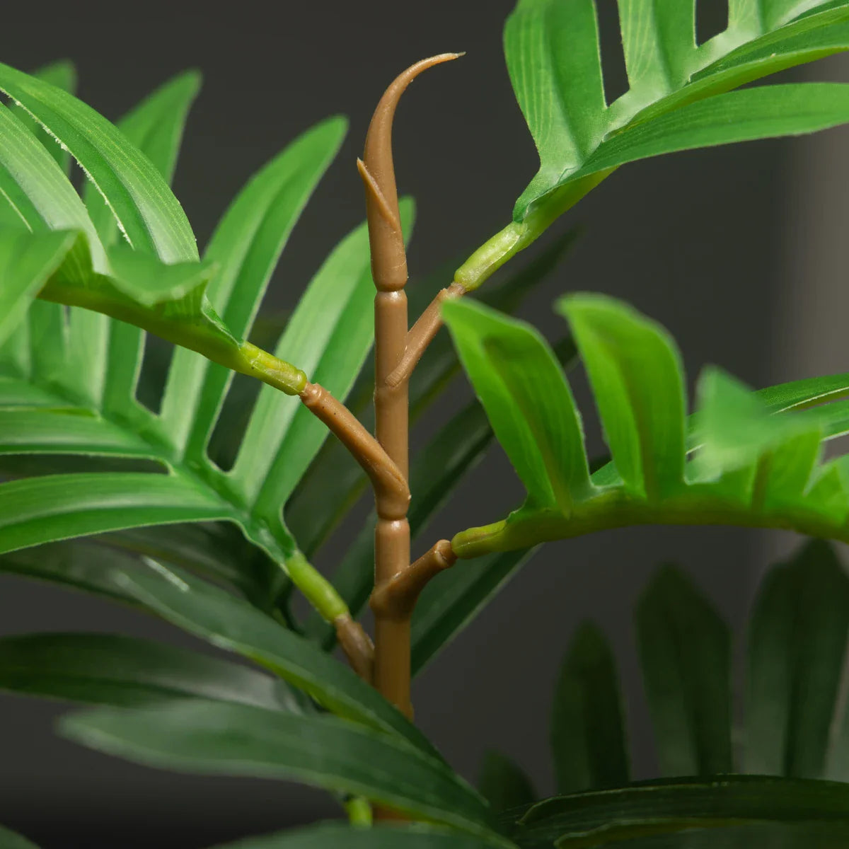 Dlight Decor 50cm Palm Tree with 14 Tropical Leaves