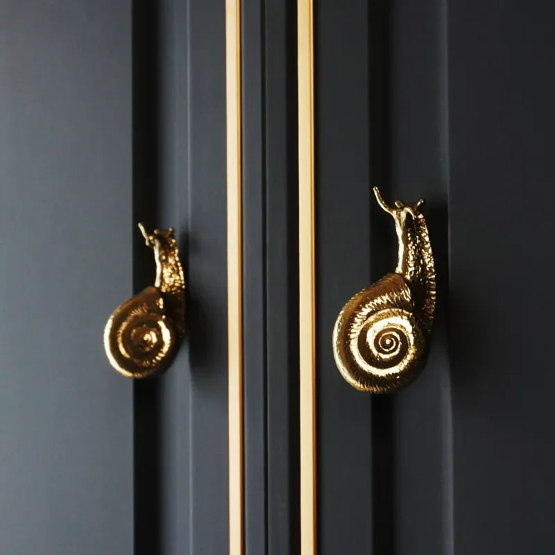 Brass Snail-Shaped Drawer Handle – Cabinet Wardrobe and Dresser Pulls Knobs