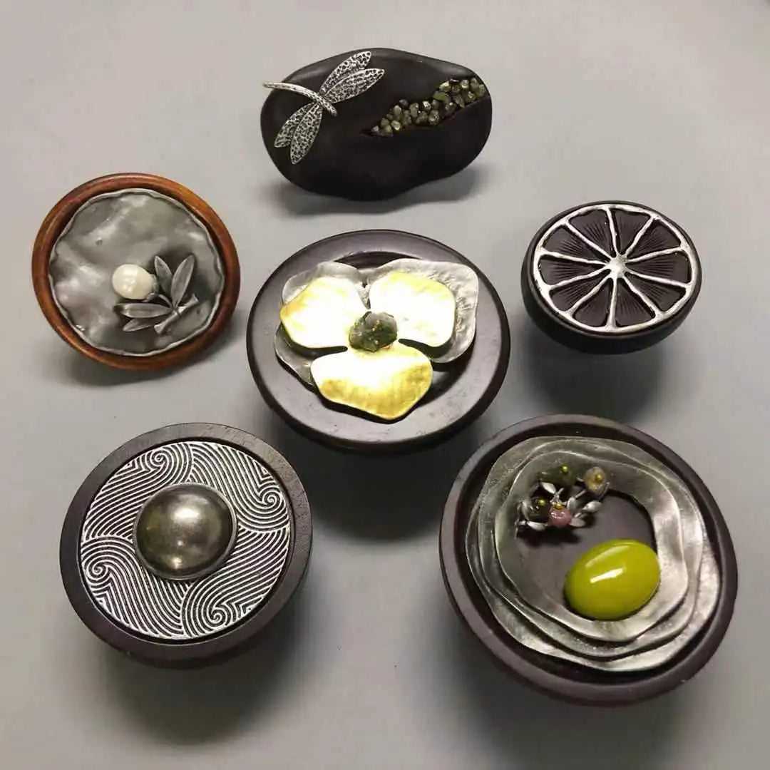 Handmade Wood and Alloy Flower Knob Handles – Artistic Drawer and Cabinet Pulls for Furniture knob