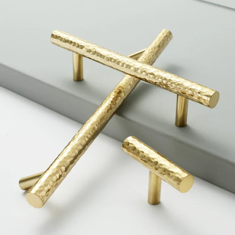 Hammered Brass Cabinet Handles – Light Gold Wardrobe Knobs and Drawer Pulls for American/Nordic Furniture Handles
