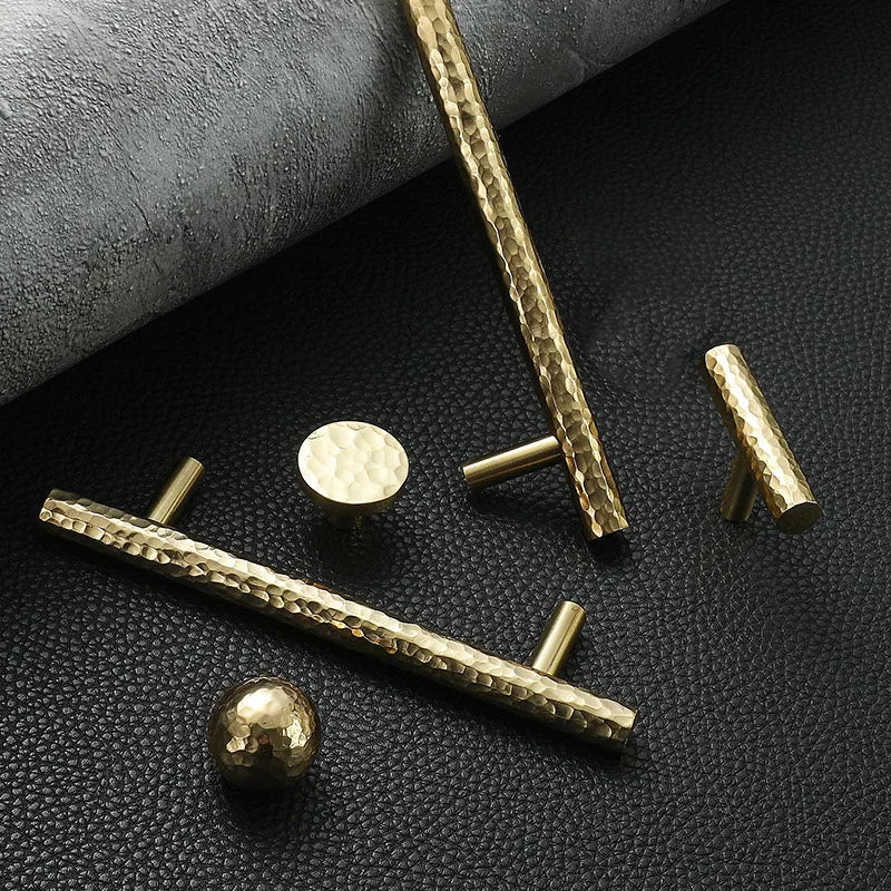 Hammered Brass Cabinet Handles – Light Gold Wardrobe Knobs and Drawer Pulls for American/Nordic Furniture Handles