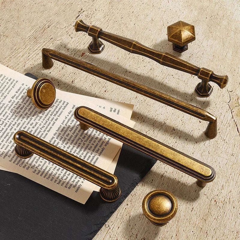 Antique Wardrobe Cabinet Handles - Retro Zinc Alloy Drawer Pulls and Knobs for Kitchen and Furniture Handles